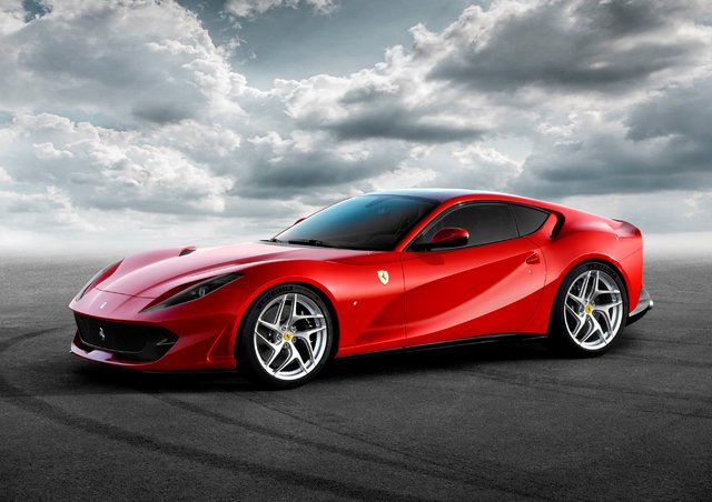 İşte Ferrari'nin yeni canavarı! - 1