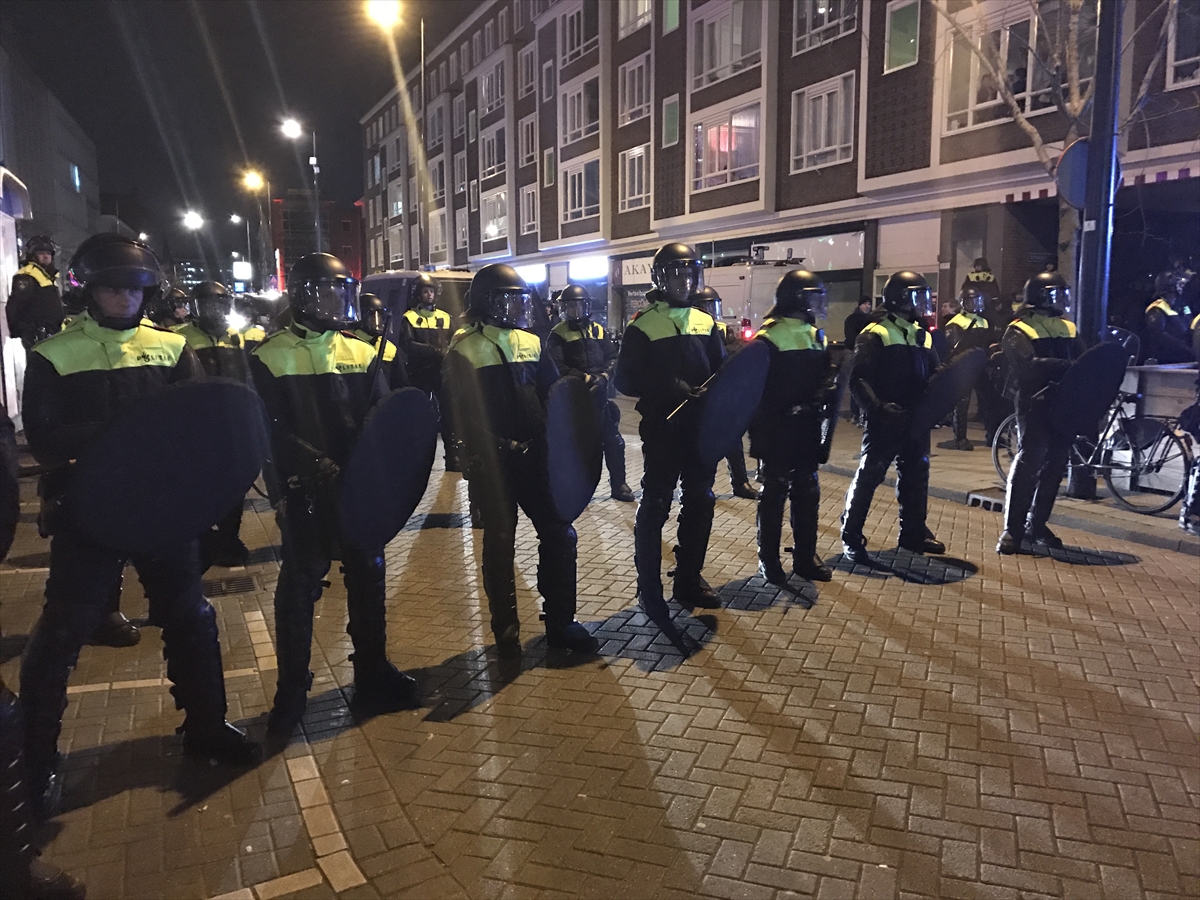 Türkler sokakta! Hollanda'dan görüntüler! - 517