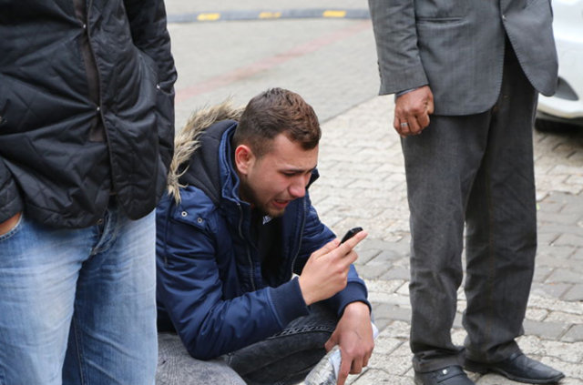 YGS sınavını kaçıranlar gözyaşlarına boğuldu - 8