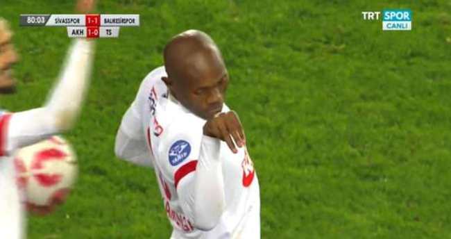 Nusret sevincine kart çıktı! - 2