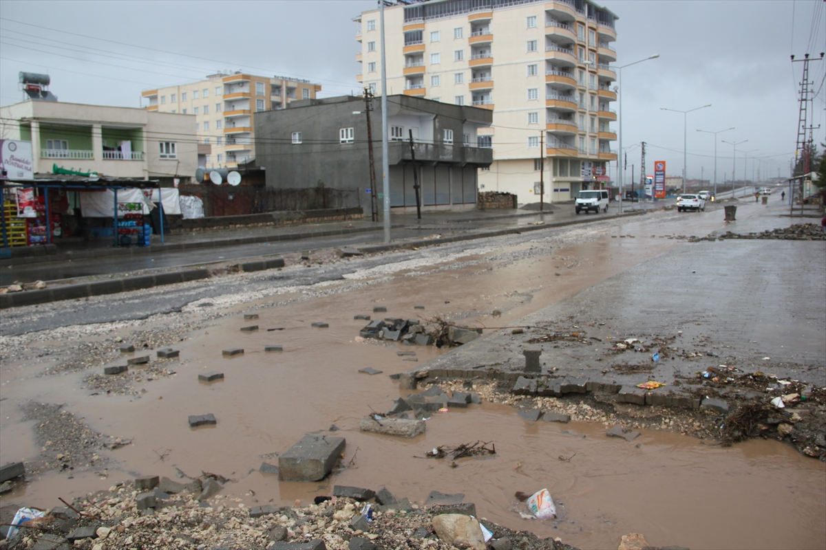 Siirt'te evleri su bastı - 6