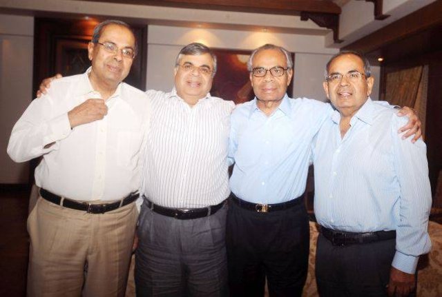 Dünyanın en zengin insanı belli oldu! - 39