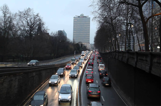 Dünyanın trafiği en yoğun şehirleri - 15