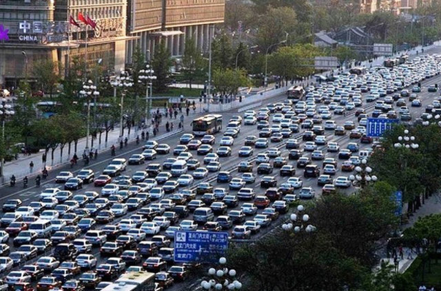 Dünyanın trafiği en yoğun şehirleri - 36