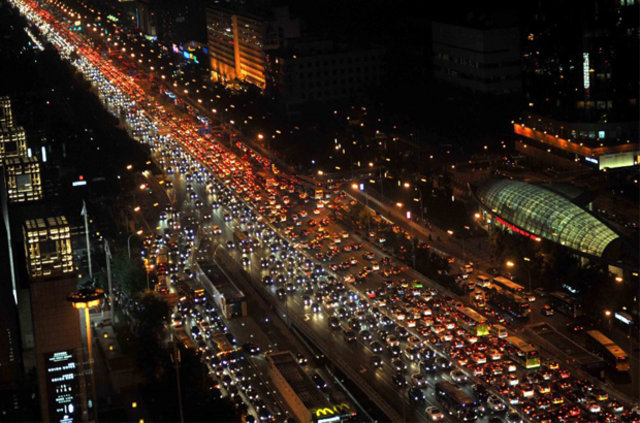 Dünyanın trafiği en yoğun şehirleri - 42