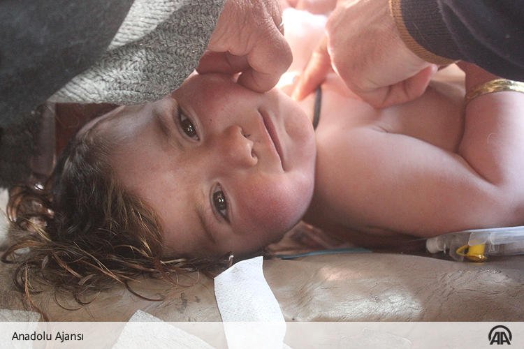 Esed sivilleri kimyasal silahla katletti: 100'den fazla şehid - 1