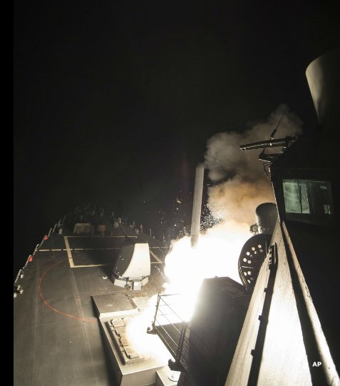 ABD'nin Suriye'de vurduğu Şaryat Hava Üssü'nden ilk görüntüler - 12