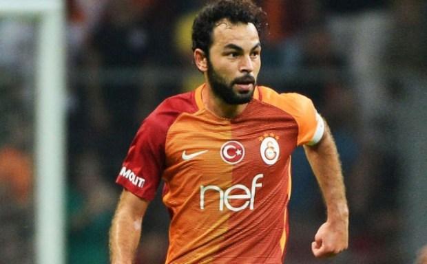 Süper Lig'de futbolcuların maaşları dudak uçuklattı! - 24