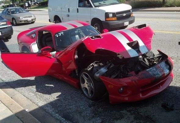 Ferrari ortadan ikiye bölündü! Son halini görenler şok oldu - 11