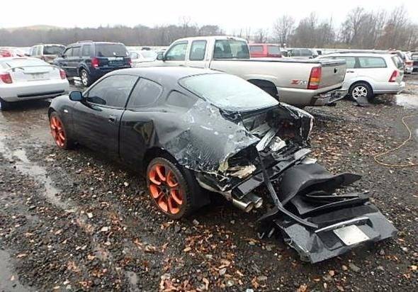 Ferrari ortadan ikiye bölündü! Son halini görenler şok oldu - 29