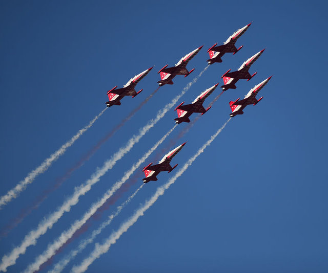 Türk Yıldızları, Şanlıurfa'da nefes kesti! - 2
