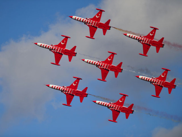 Türk Yıldızları, Şanlıurfa'da nefes kesti! - 6
