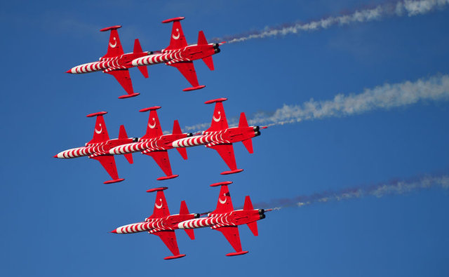 Türk Yıldızları, Şanlıurfa'da nefes kesti! - 7