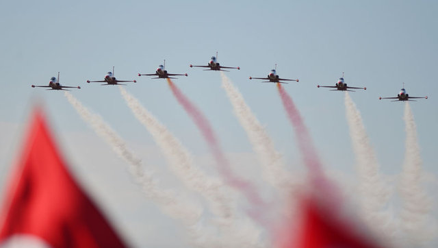 Türk Yıldızları, Şanlıurfa'da nefes kesti! - 17