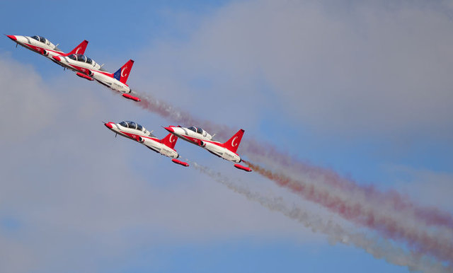 Türk Yıldızları, Şanlıurfa'da nefes kesti! - 25