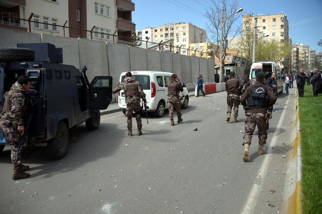 Diyarbakır'daki patlamadan ilk kareler - 16
