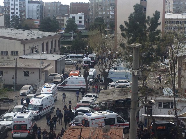 Diyarbakır'daki patlamadan ilk kareler - 39