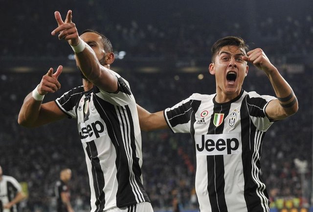 Dünya Dybala'yı konuşuyor - 19
