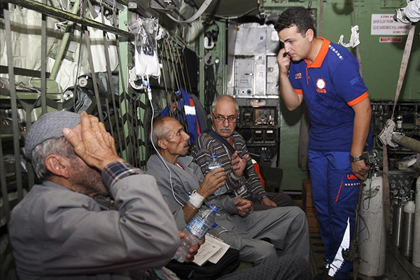 Yaralı ve hasta hacılar yurda getirildi - 6