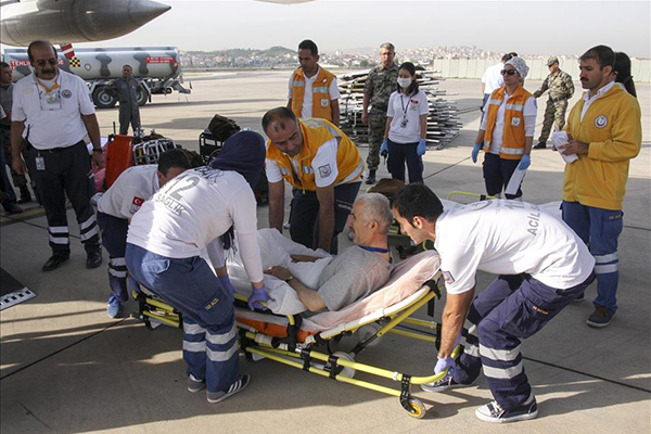 Yaralı ve hasta hacılar yurda getirildi - 3