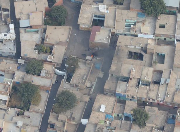 Sur ilçesi havadan böyle görüntülendi - 7