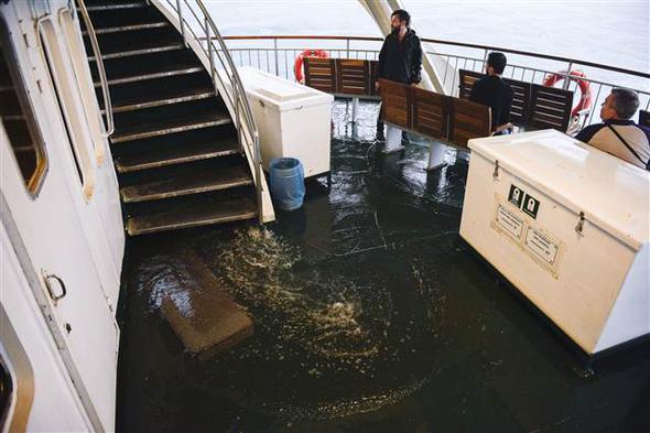İstanbul'u yağmur vurdu! İşte fotoğraflar! - 7