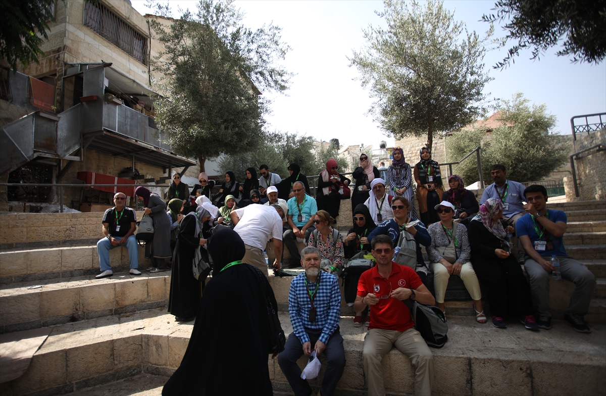 İsrail böyle saldırdı! Yaralılar arasında Türkler de var... - 14