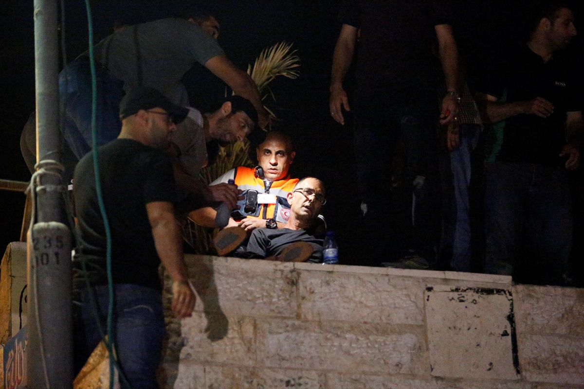 İsrail böyle saldırdı! Yaralılar arasında Türkler de var... - 10