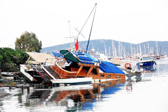 Ege depreminden kareler! - 7