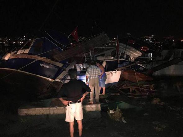 Ege depreminden kareler! - 41