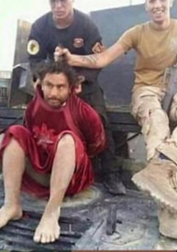 IŞİD'liler Musul'dan kadın kılığında kaçmaya çalışıyor - 2