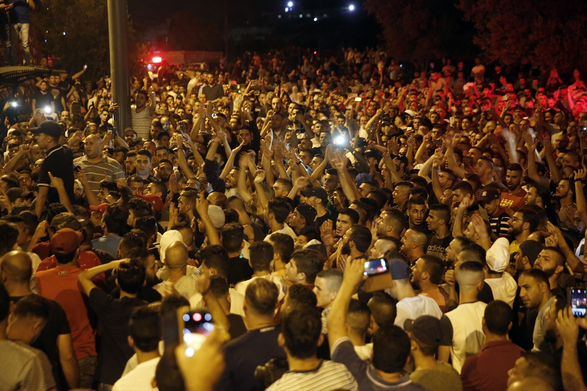 Mescid-i Aksa'da dün gece! - 4