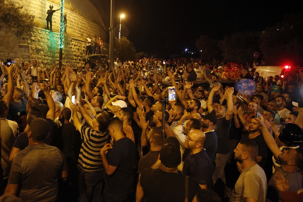 Mescid-i Aksa'da dün gece! - 12