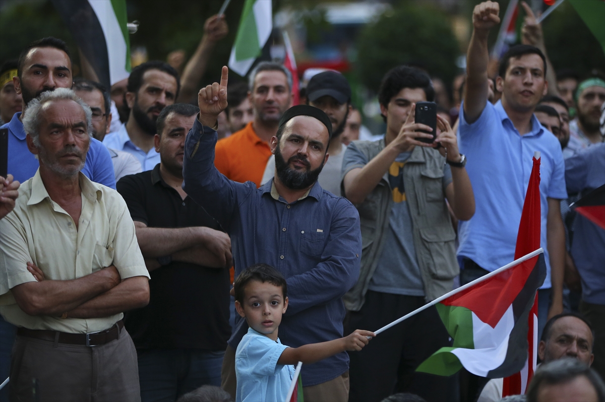 İsrail bir kez daha Saraçhane'de protesto edildi - 896