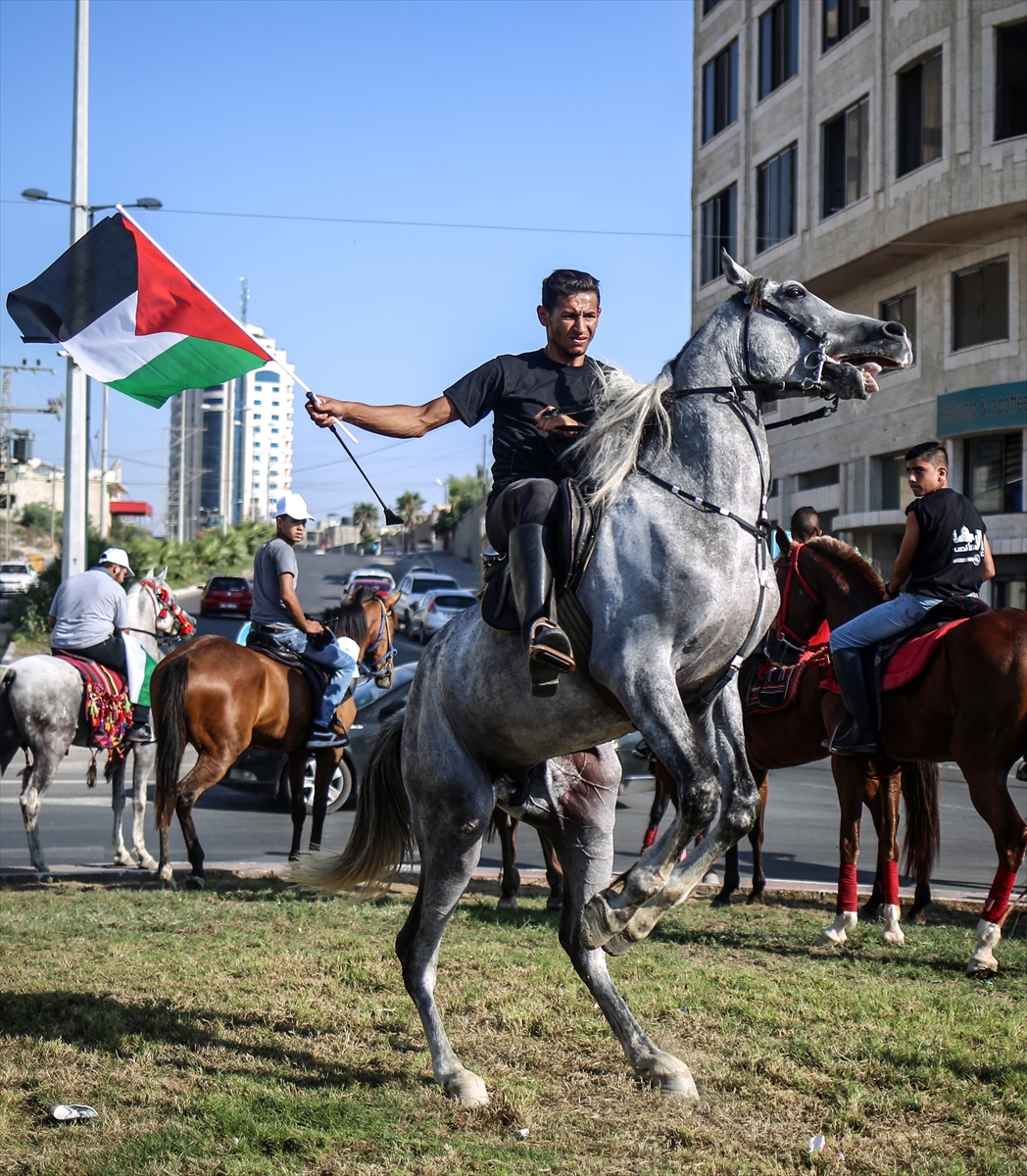 Filistinliler Aksa'ya destek için 'at' koşturdular! - 4