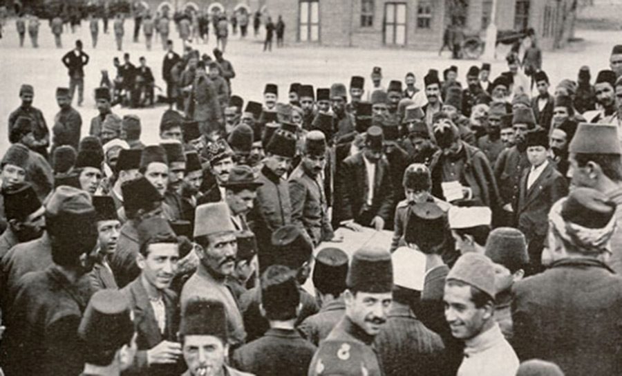 İstanbul'un 100 yıl önceki hali - 0