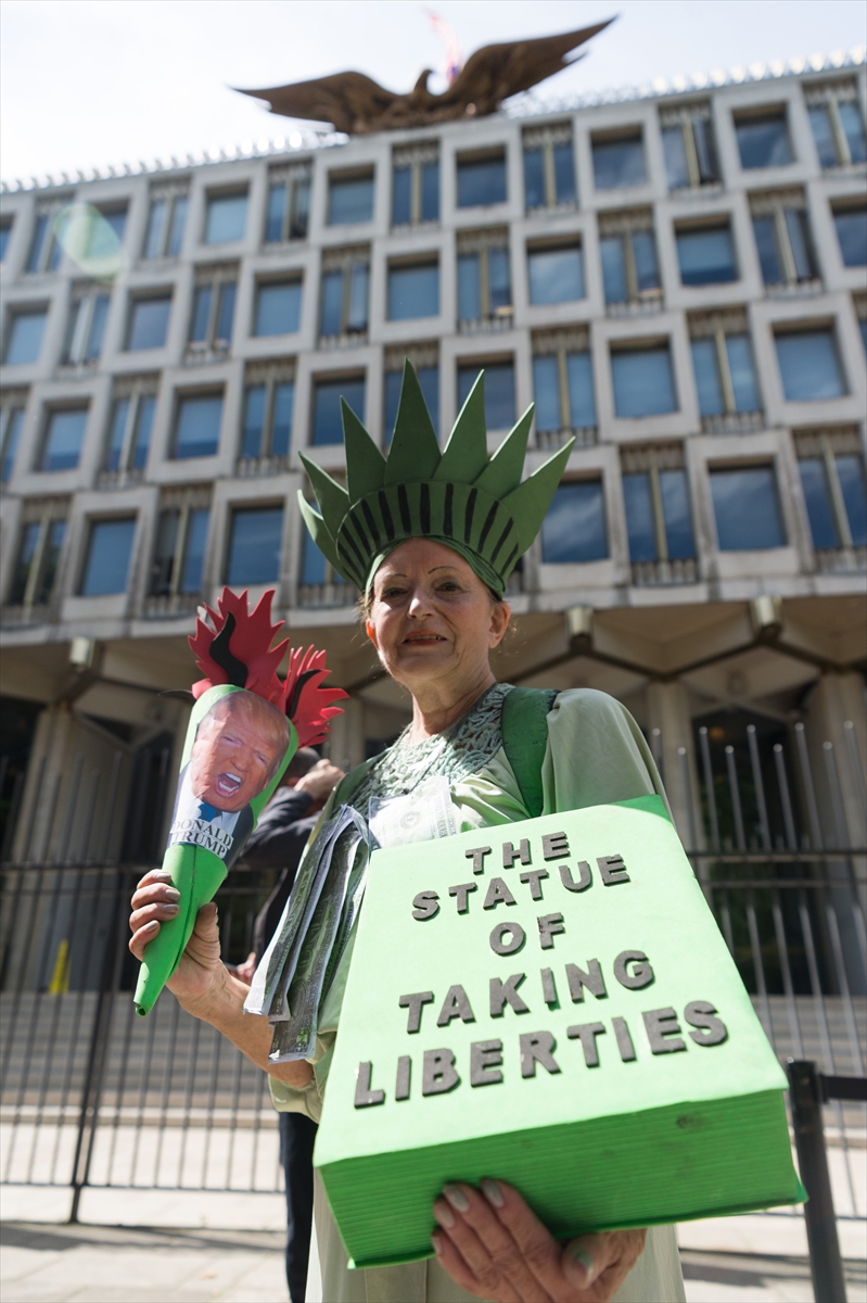 Londra'da Trump protestosu - 0