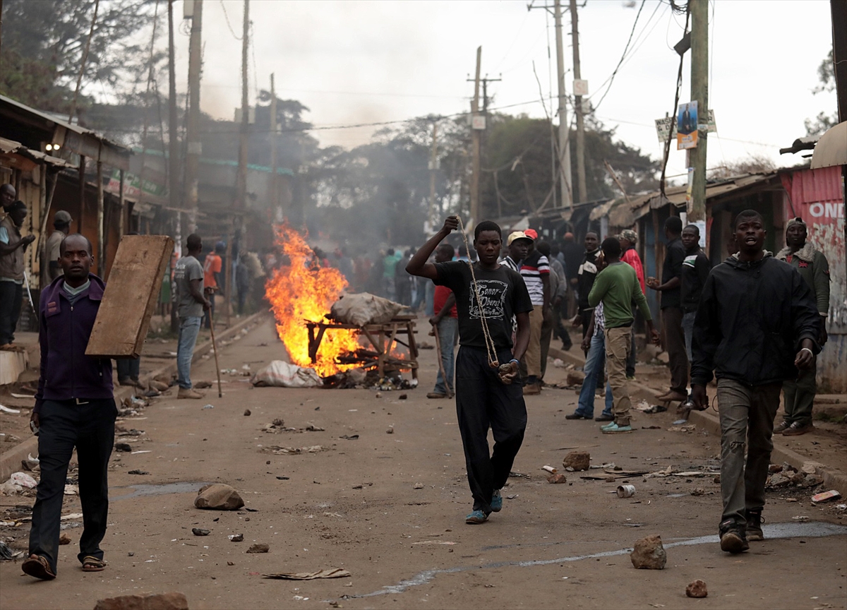 Kenyatta'nın zaferi sonrası Kenya'da muhalifler sokakta! - 0