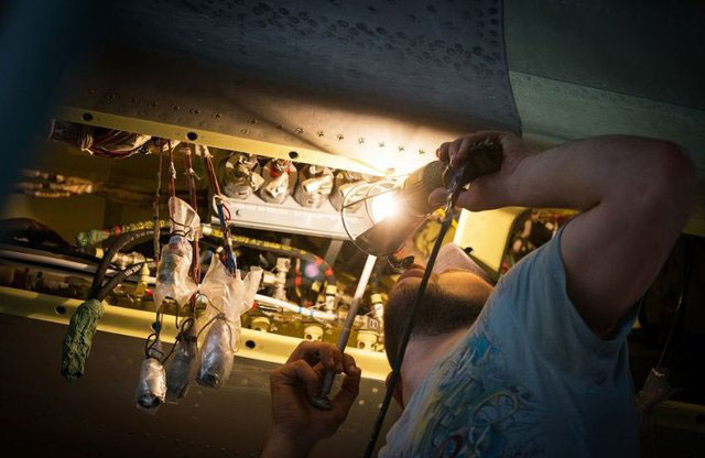 Savaş uçaklarının üretim aşaması - 17