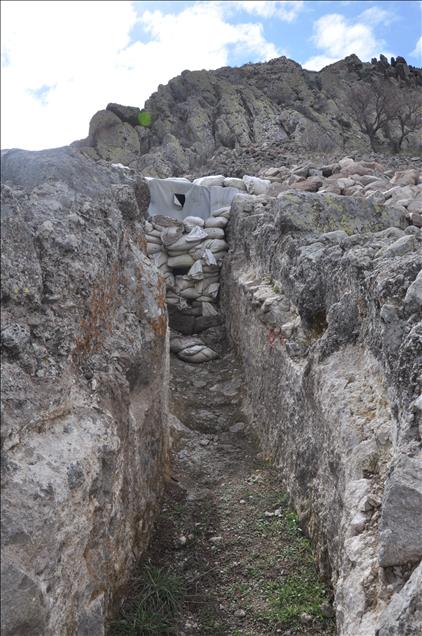 Tarihi kalede 4 bin yıllık 'gizli geçit' bulundu - 3