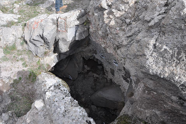 Tarihi kalede 4 bin yıllık 'gizli geçit' bulundu - 4