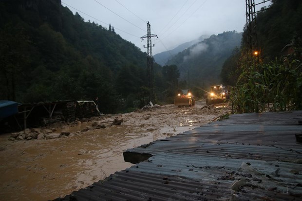 Rize'de heyelan - 8