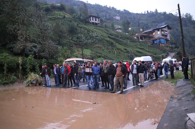 Rize'de heyelan - 12