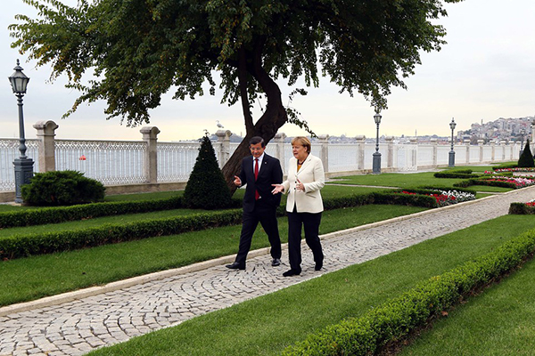 Davutoğlu Merkel'e İstanbul'u anlattı - 4