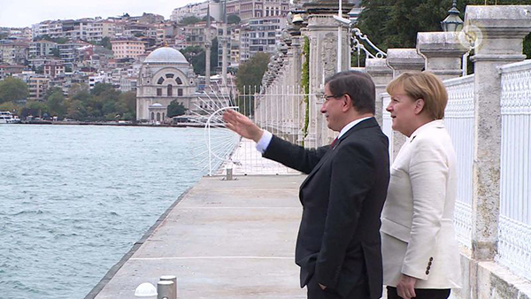 Davutoğlu Merkel'e İstanbul'u anlattı - 15