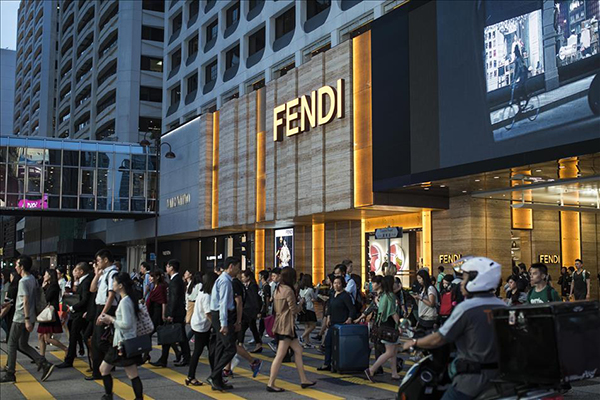 Hong Kong ekonomisi düşüşe geçti - 9