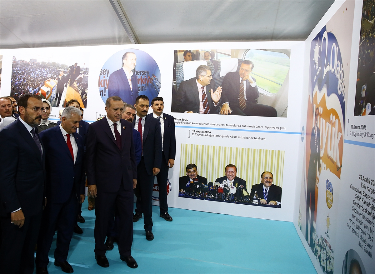 Ak Parti'nin 16. yıl dönümü etkinliklerle kutlandı - 25