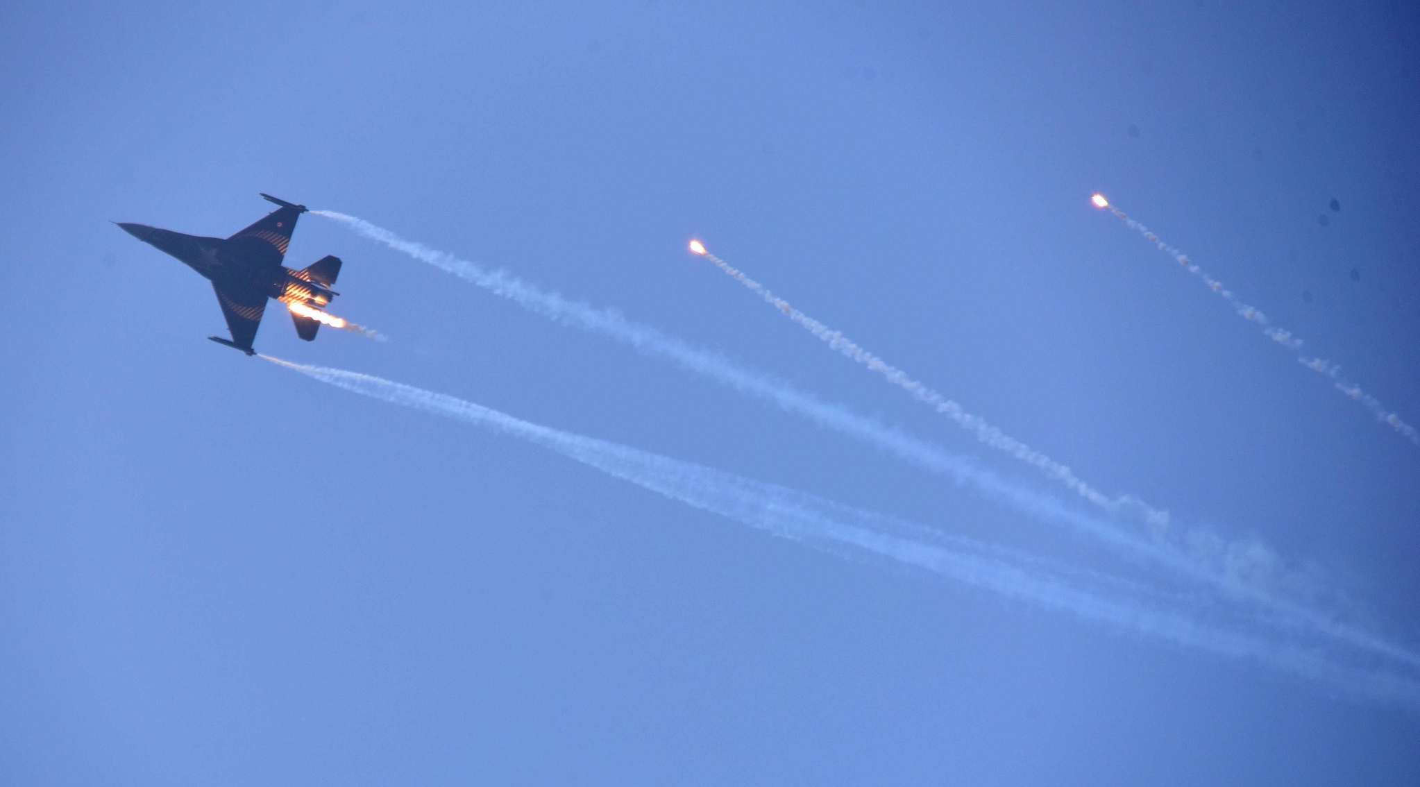 SOLOTÜRK'ün prova uçuşları heyecanlandırdı - 12