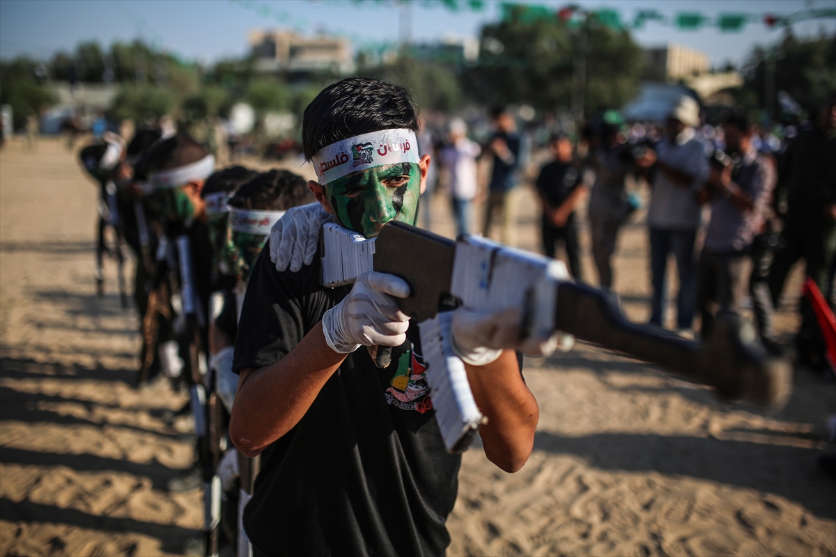 Gazzeli gençlerin mezuniyet şöleni - 10