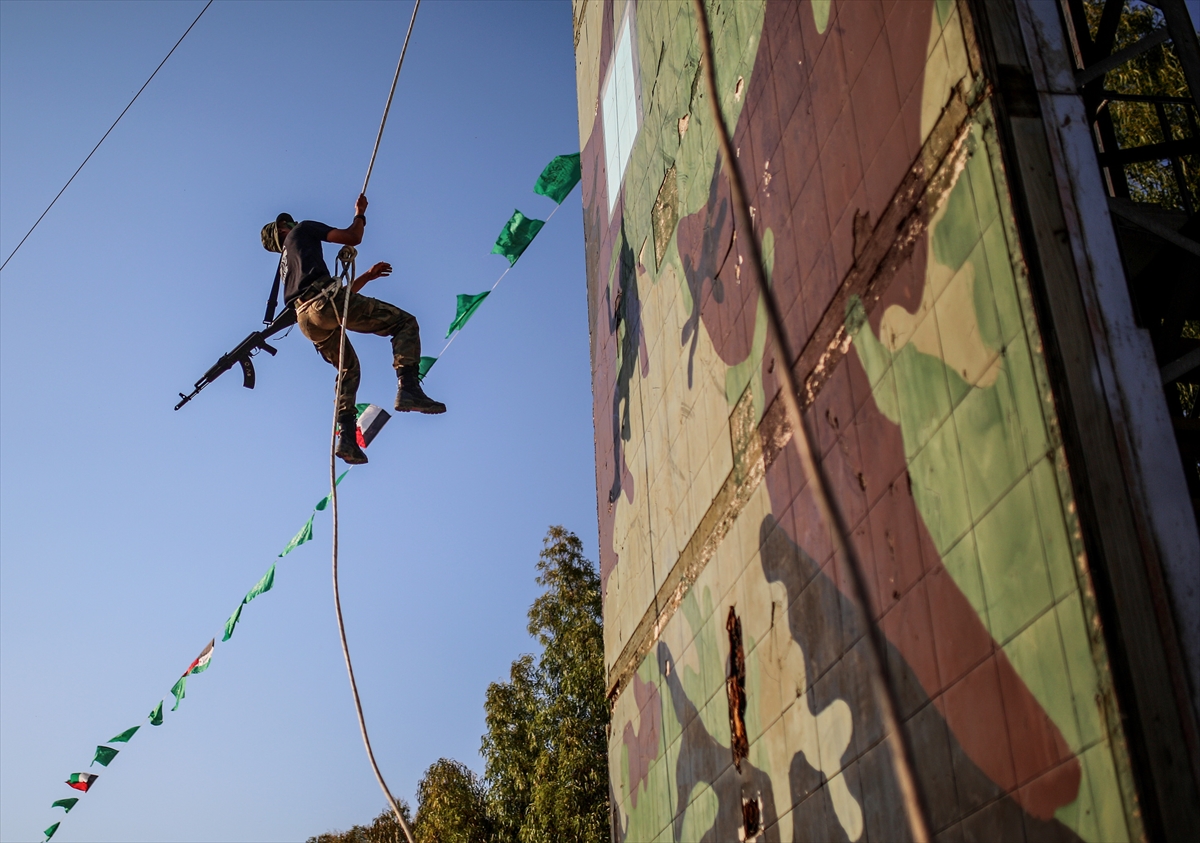 Gazzeli gençlerin mezuniyet şöleni - 18